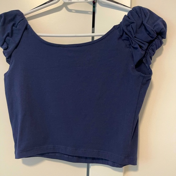 Forever 21 blue off the shoulder crop top. Size medium - Picture 3 of 3